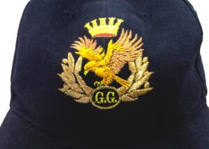 ricamo personalizzato su cappellino